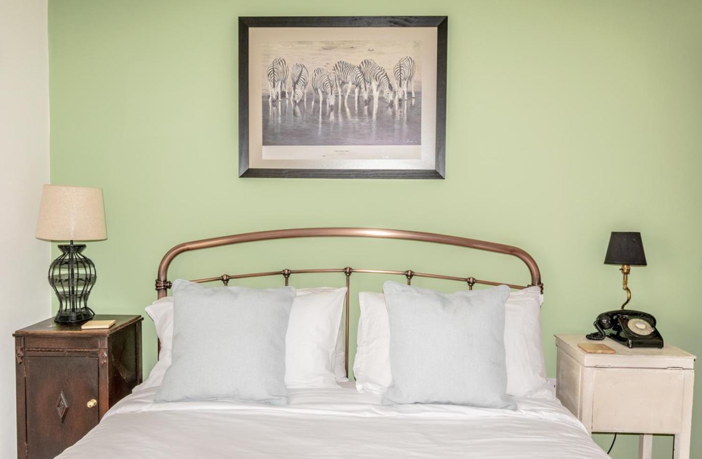 Stylish 2 Bedrooms Cosy & Bright Cottage, Pet Friendly, Sleeps 5, Titchfield Village - Summer Special Offer!! - By Blue Puffin Stays Exteriér fotografie